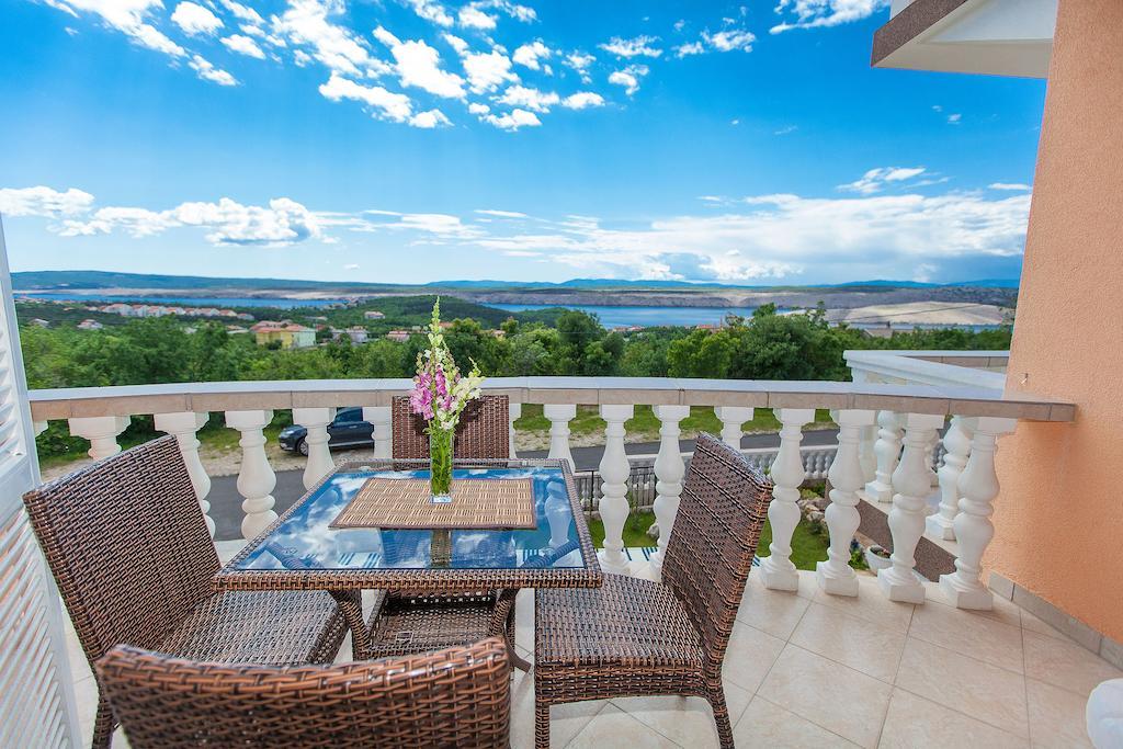 Apartments Villa Americana Jadranovo Phòng bức ảnh